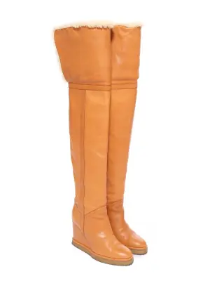 Bottes compensées en cuir camel et shearling blanc Prix boutique 1600€ Taille 37 — photo 3