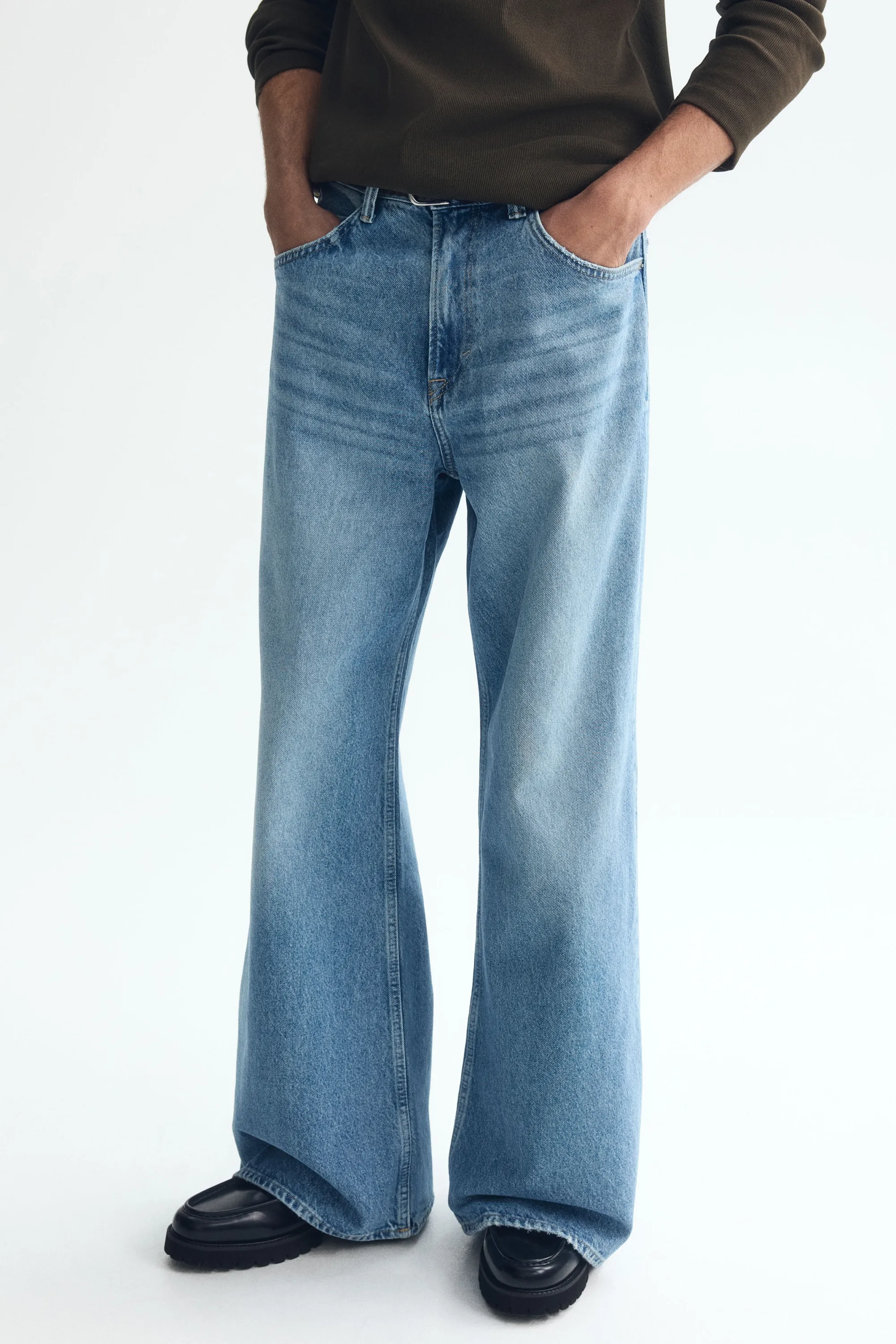 Loose Bootcut Jeans - Bleu denim clair