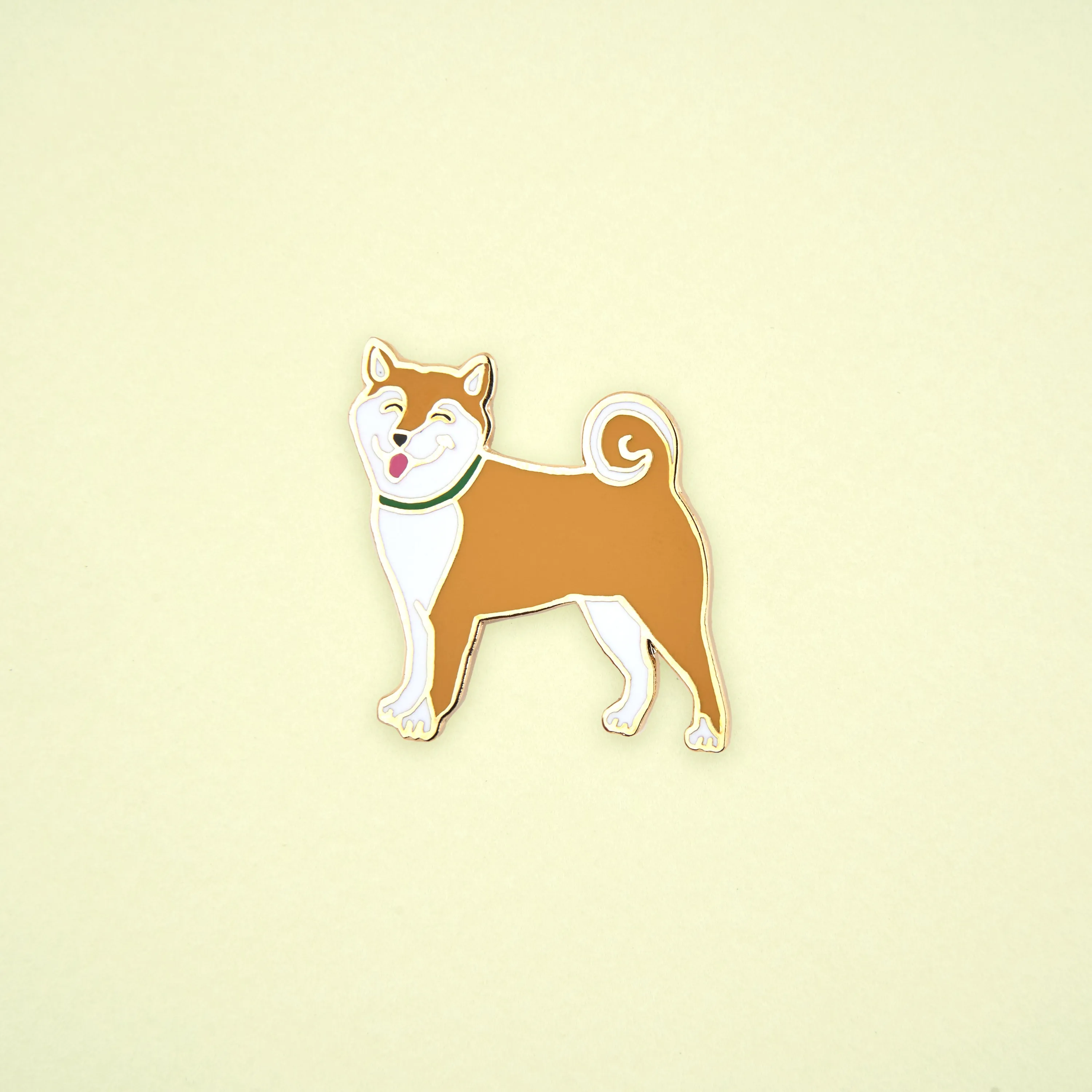 Pin's Shiba Coucou Suzette