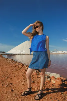 Mini-jupe en jean Femme — photo 3