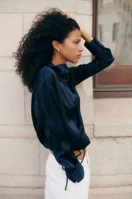 Chemise en satin - Bleu marine — photo 3