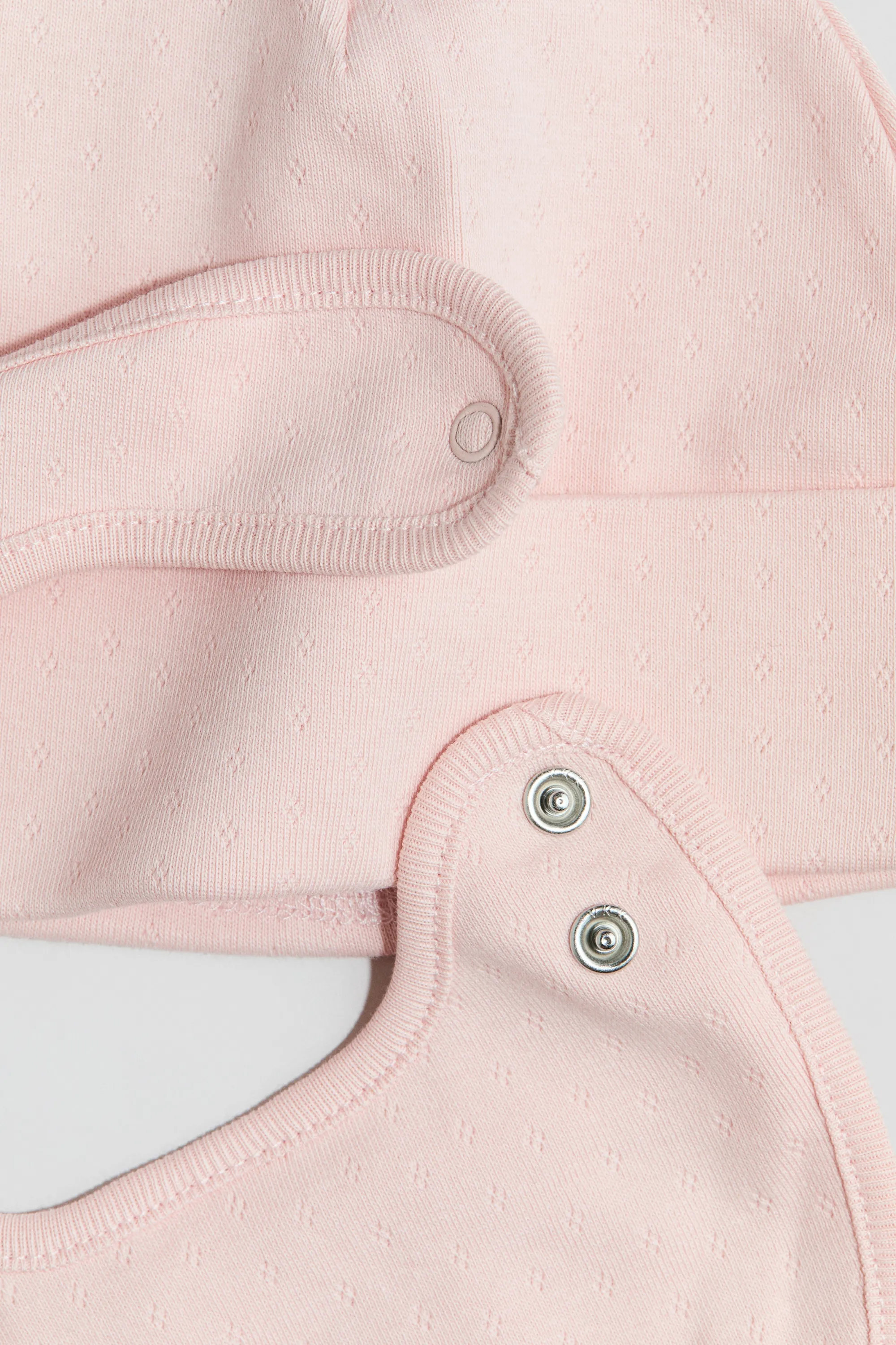 Ensemble 2 pièces bonnet et bavoir - Rose clair