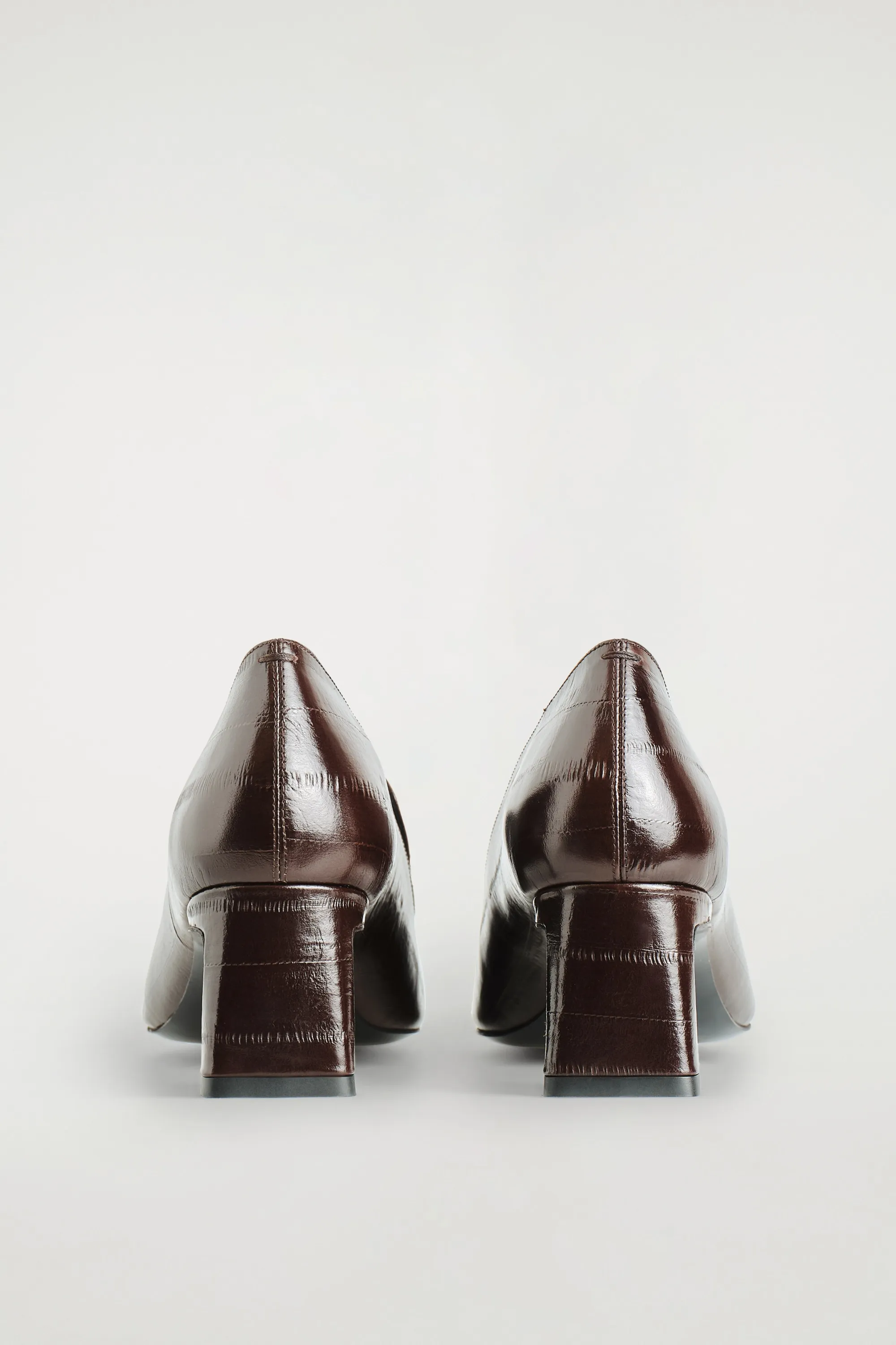 MOCASSINS À TALON ANGULAIRES EN CUIR - BRUN / IMITATION ANGUILLE