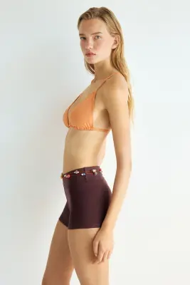 Short moulant en coton avec ceinture repliée - Marron foncé — photo 3
