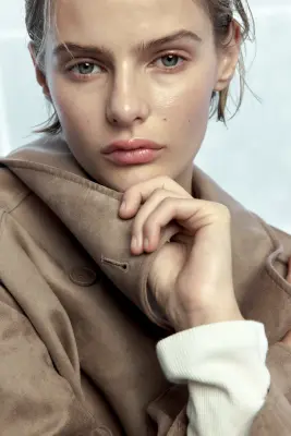 Veste à fermeture croisée avec col entonnoir - Taupe — photo 3