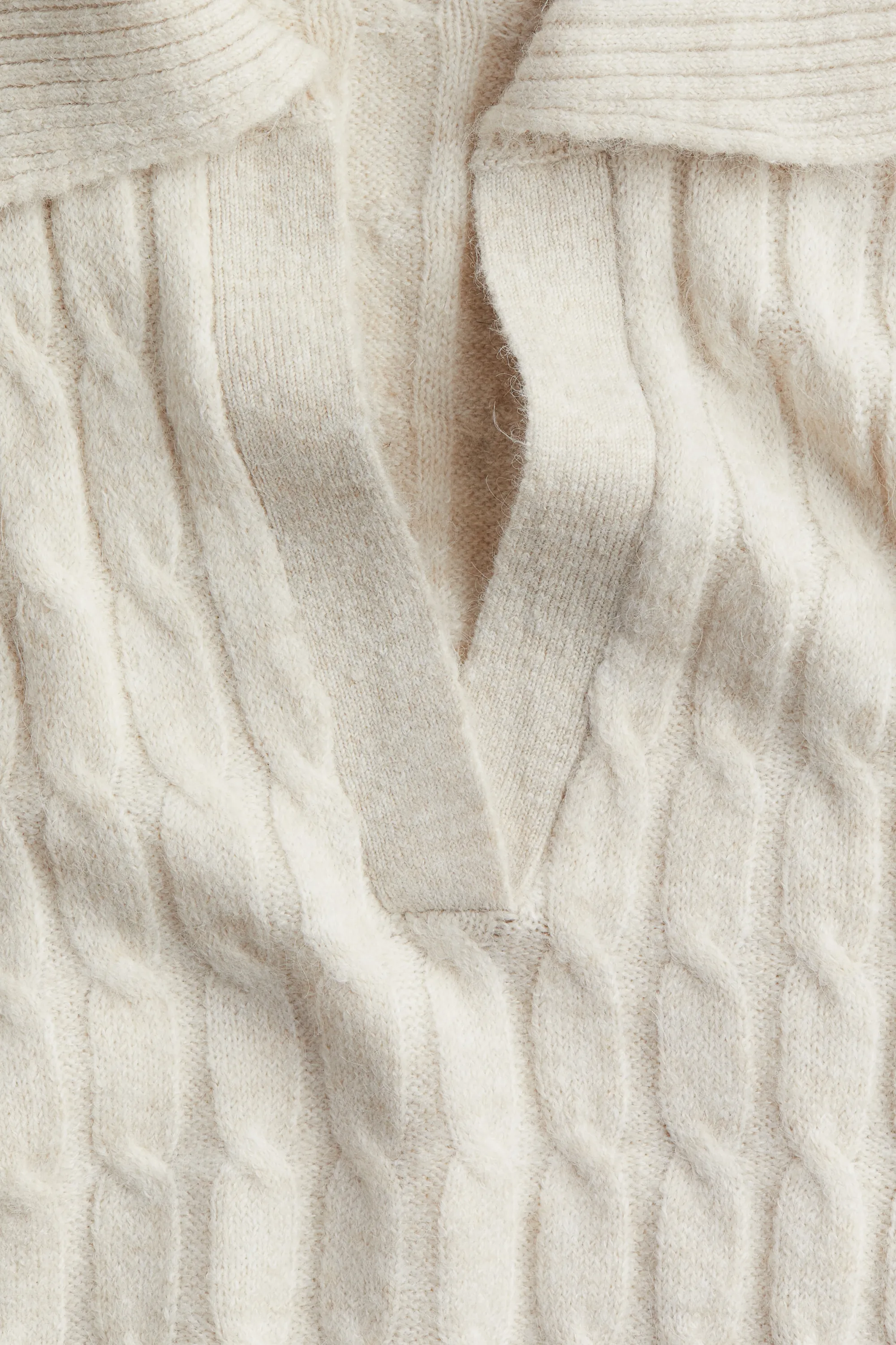 Pull en maille torsadée - Écru