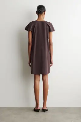 ROBE COURTE EN COTON À MANCHES ÉVASÉES - BRUN FONCÉ — photo 3