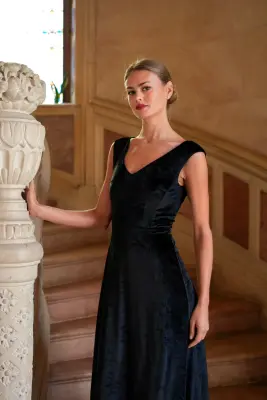 Emmelyn Velvet Dress - Black — photo 1
