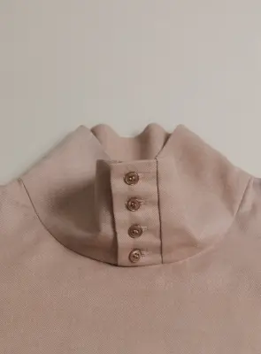 Large Neck Sweatshirt in Taupe Cotton Flannel — photo 4