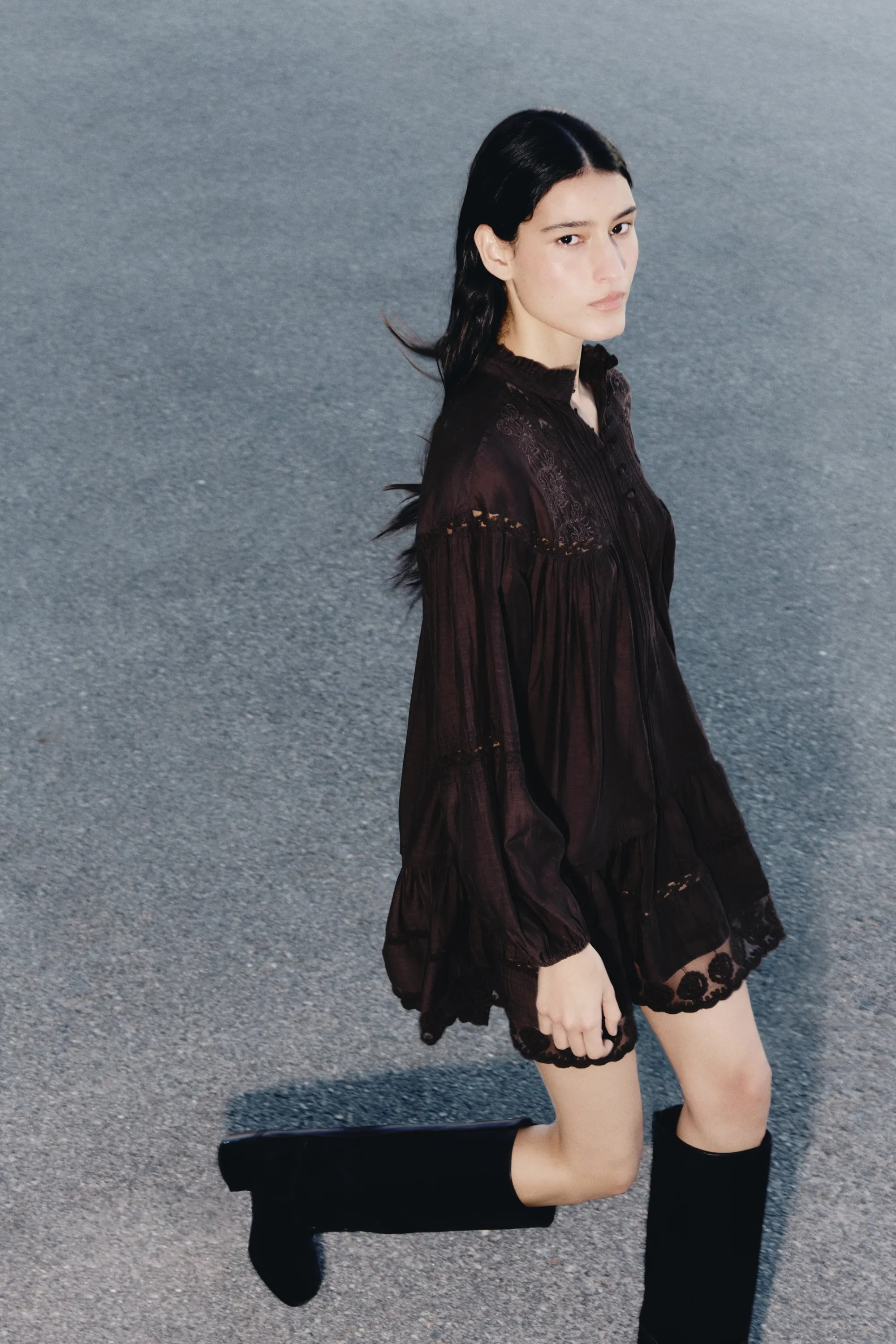 Robe tunique avec dentelle - Marron foncé