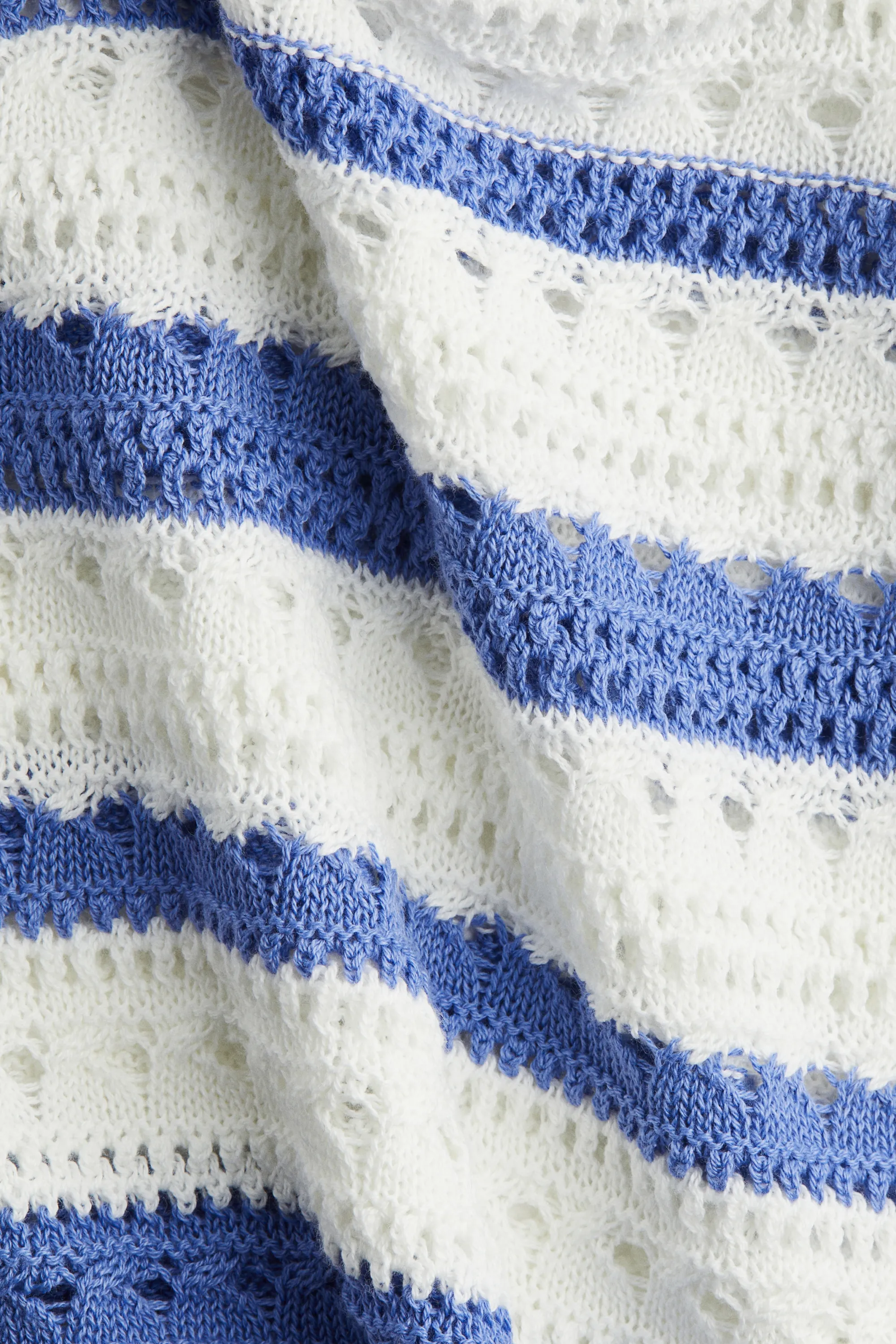 Top en maille ajourée avec col - Blanc/rayures bleues