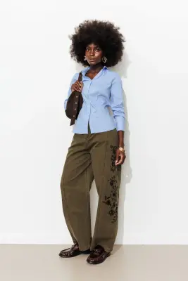 Chemise cintrée unie Femme — photo 3