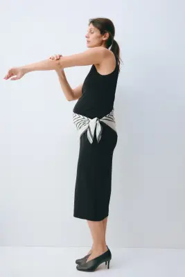 MAMA Robe avec foulard - Noir — photo 3