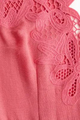 Robe avec broderie anglaise - Rose — photo 4