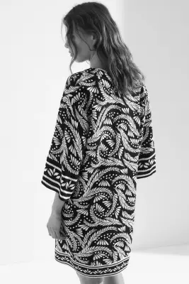Robe tunique en viscose - Noir/motif — photo 3