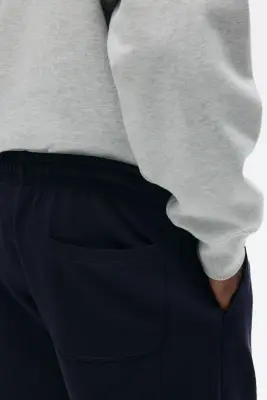 Short Regular Fit en molleton - Bleu marine — photo 2