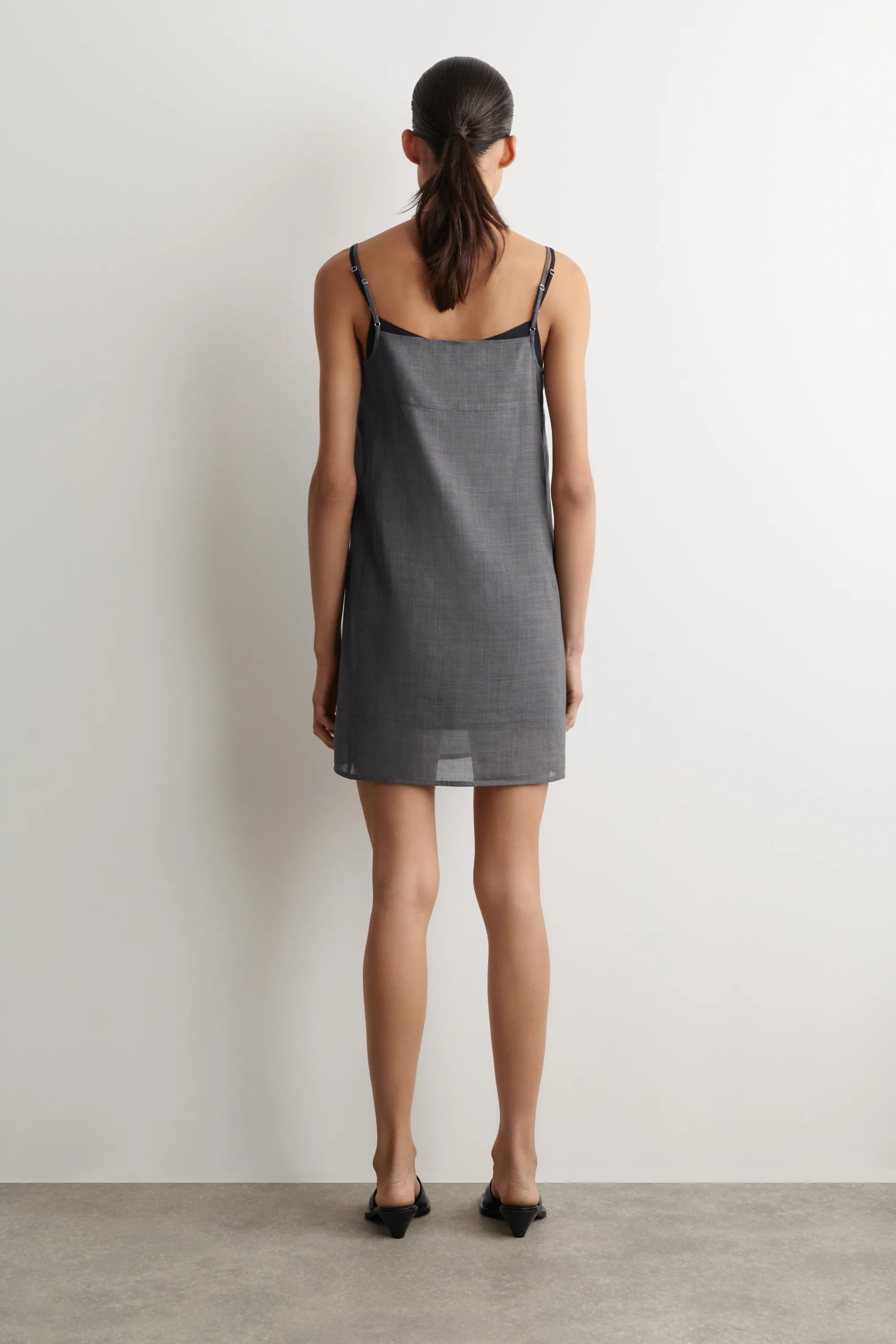 ROBE COURTE SUPERPOSÉE EN LAINE SEMI-DIAPHANE - GRIS CHINÉ / NOIR