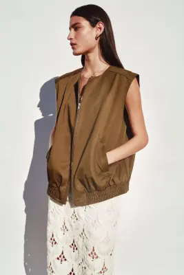 Veste sans manches en twill - Olive doré foncé — photo 2