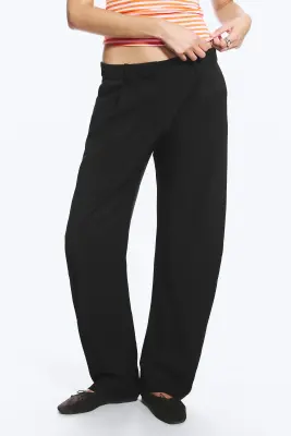 Pantalon de costume à jambes fuselées et coupe ample - Noir — photo 1
