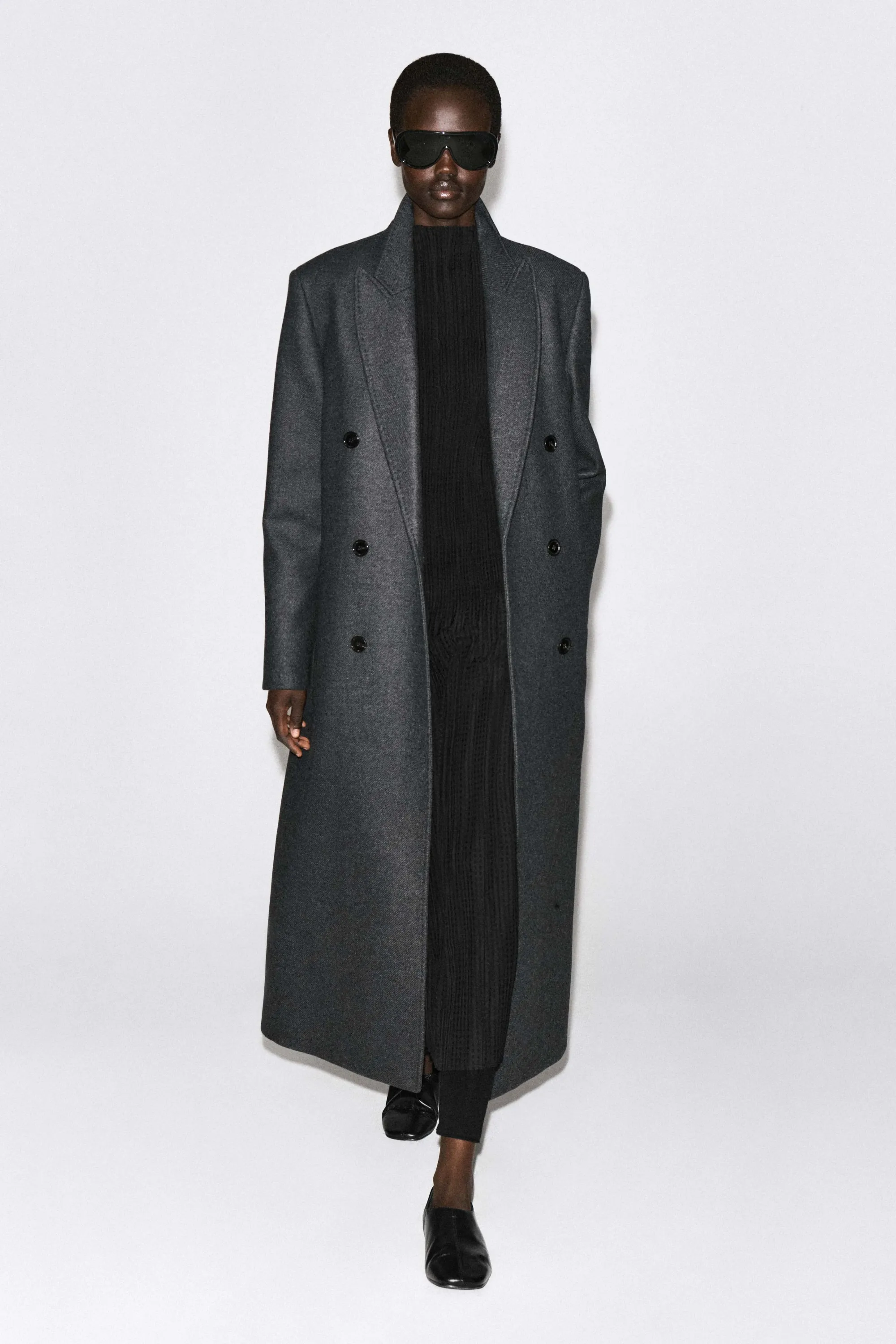 ROBE LONGUE SANS MANCHES EN JACQUARD PLISSÉ - NOIR