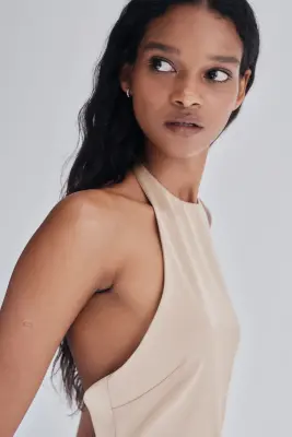 Top asymétrique avec dos nu - Taupe clair — photo 3