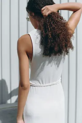 Robe avec ceinture à nouer et dentelle - Crème — photo 2