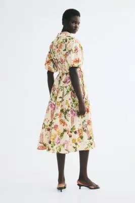 Robe chemise en coton avec ceinture - Beige clair/fleuri — photo 2