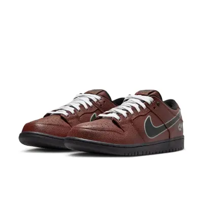 Chaussure Nike sb dunk low pro x Limosine — photo 1