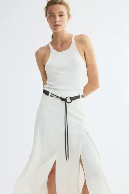 Jupe plissée avec ceinture - Blanc — photo 1