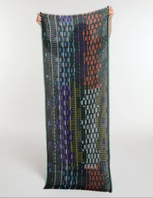 Foulard  saccade noir bleu - Ma Poésie — photo 2