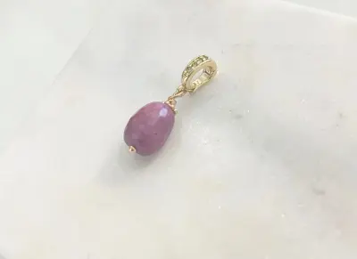 Nouveau ! ROOM SERVICE JEWELRY Charm Rubis Rose — photo 3