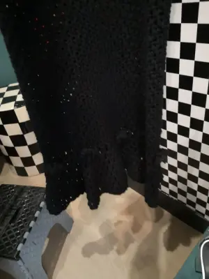 Robe noire en crochet — photo 3