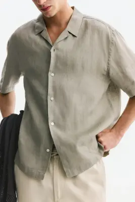 Chemise Relaxed Fit en lin avec col cubain - Vert kaki clair — photo 2