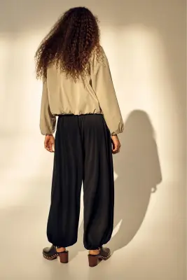 Pantalon en jersey avec jambes ballon - Noir — photo 2