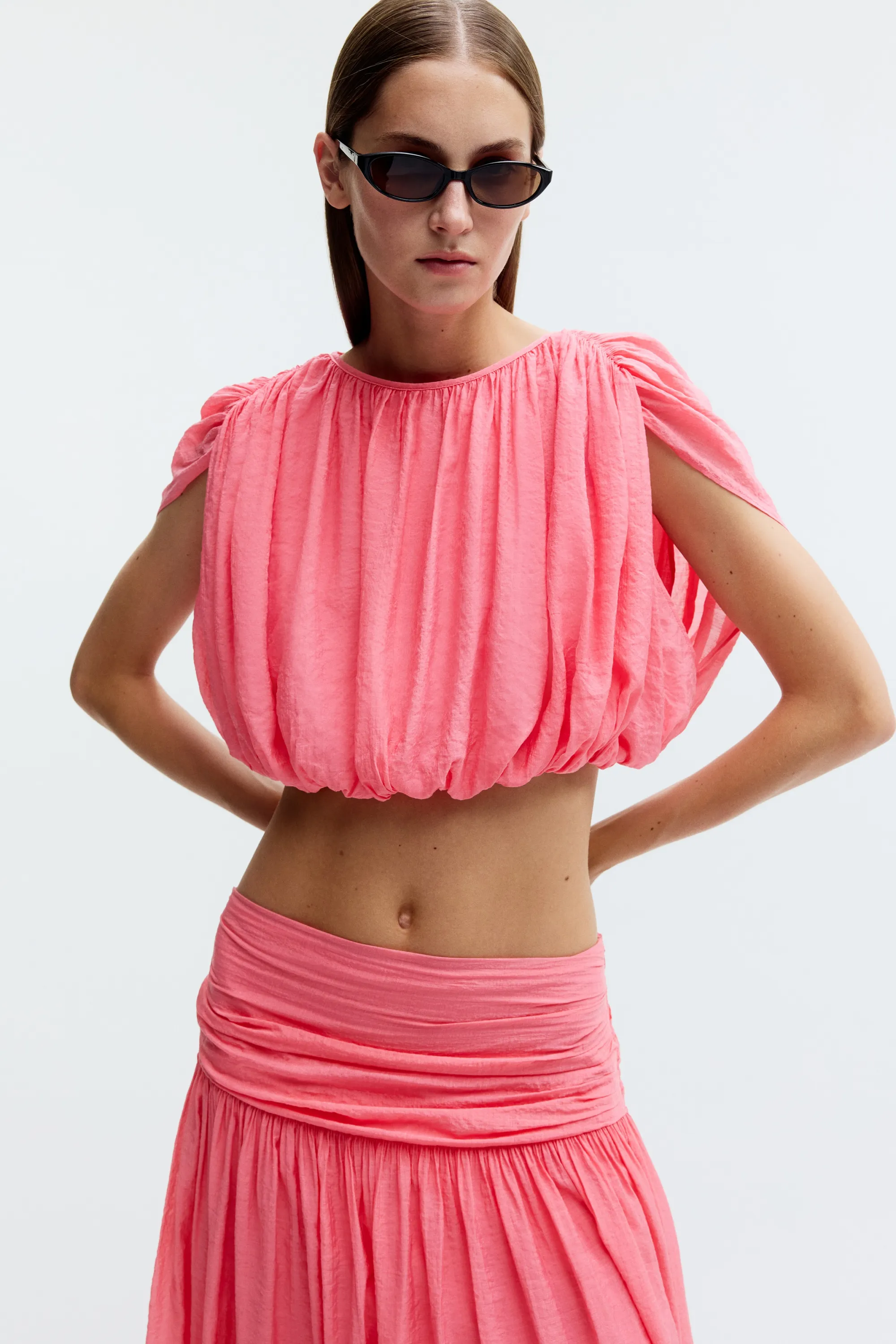 Top en crêpe avec base à effet boule - Rose