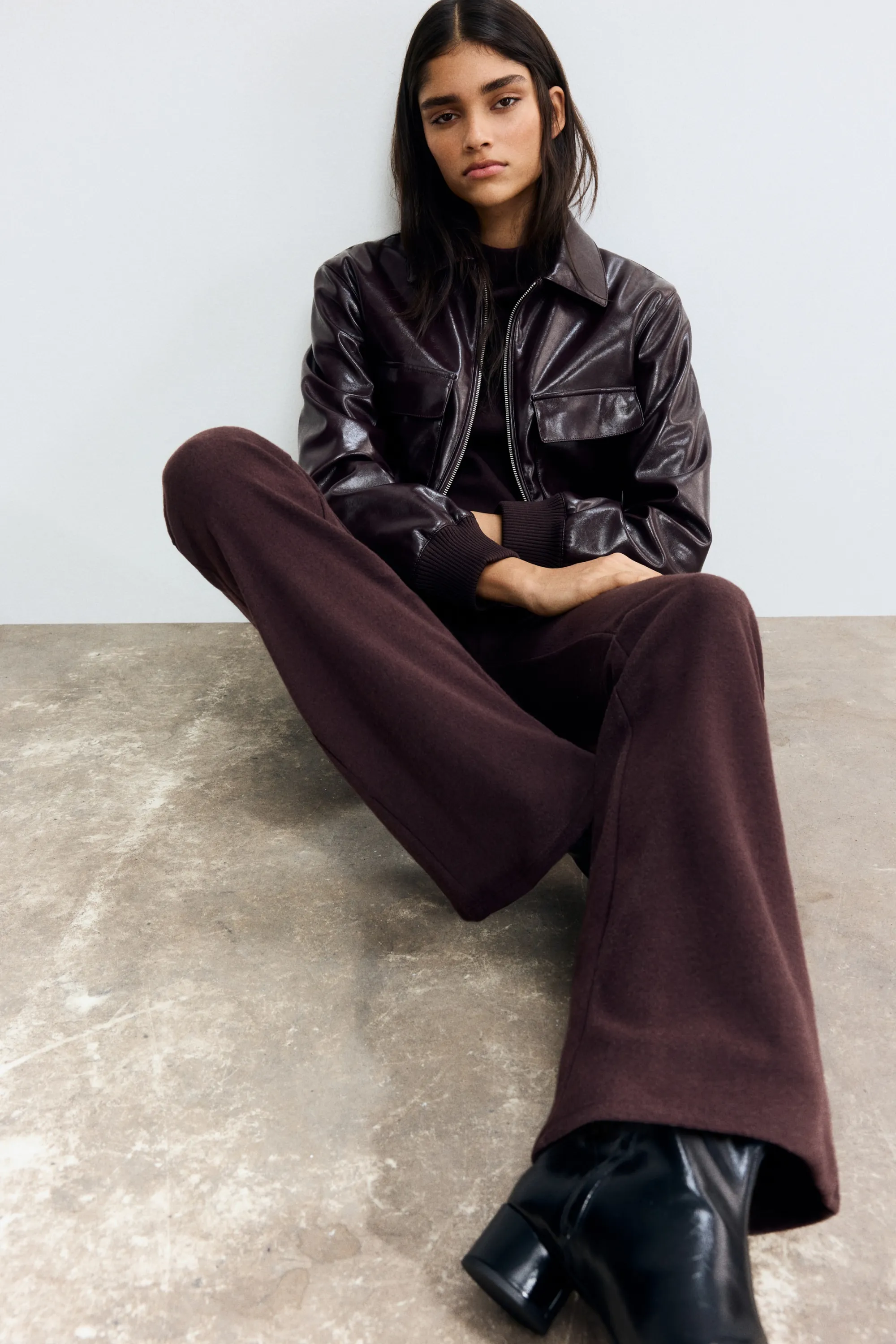 Pantalon évasé en maille - Rouge prune