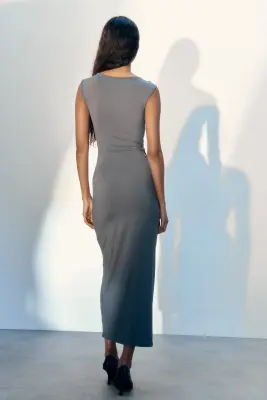 Robe à effet drapé - Gris foncé — photo 3