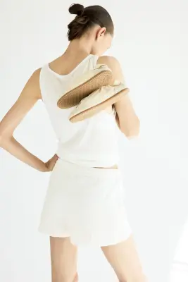 Short en maille fine avec cordon de serrage - Crème — photo 2