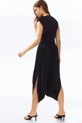 Pantalon ballon avec détails croisés - Noir — photo 2