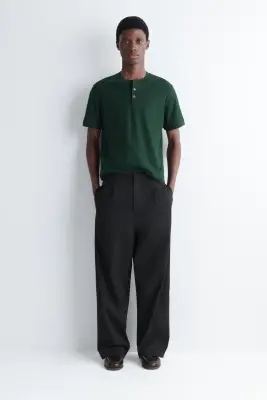 TOP HENLEY EN COTON PIQUÉ À BORDURES CONTRASTÉES - VERT FORÊT — photo 2