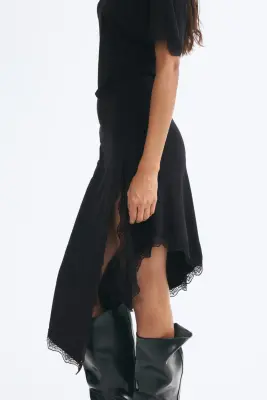 Robe en jersey avec dentelle - Noir — photo 2
