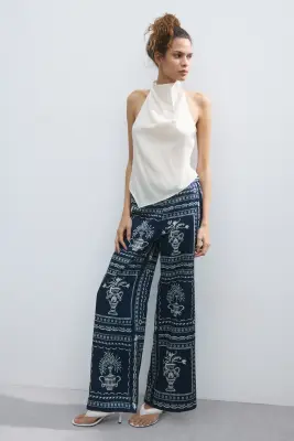 Top asymétrique avec dos nu - Crème — photo 1