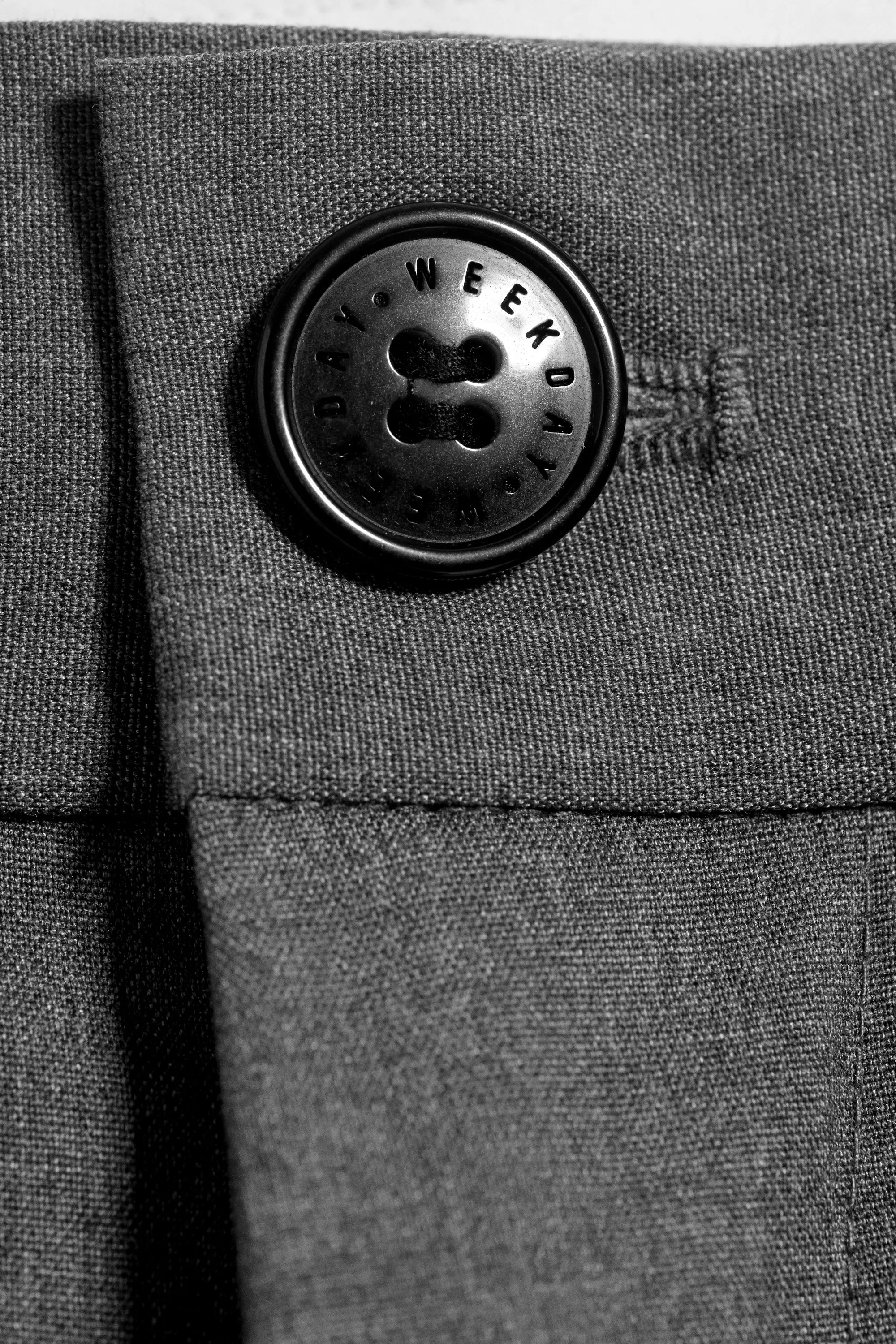 MOE PANTALON COUPE DÉCONTRACTÉE TAILLE BASSE - Gris chiné