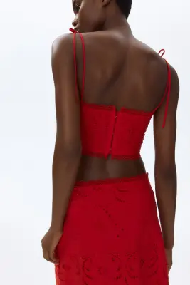 Top en coton avec broderie anglaise - Rouge vif — photo 3