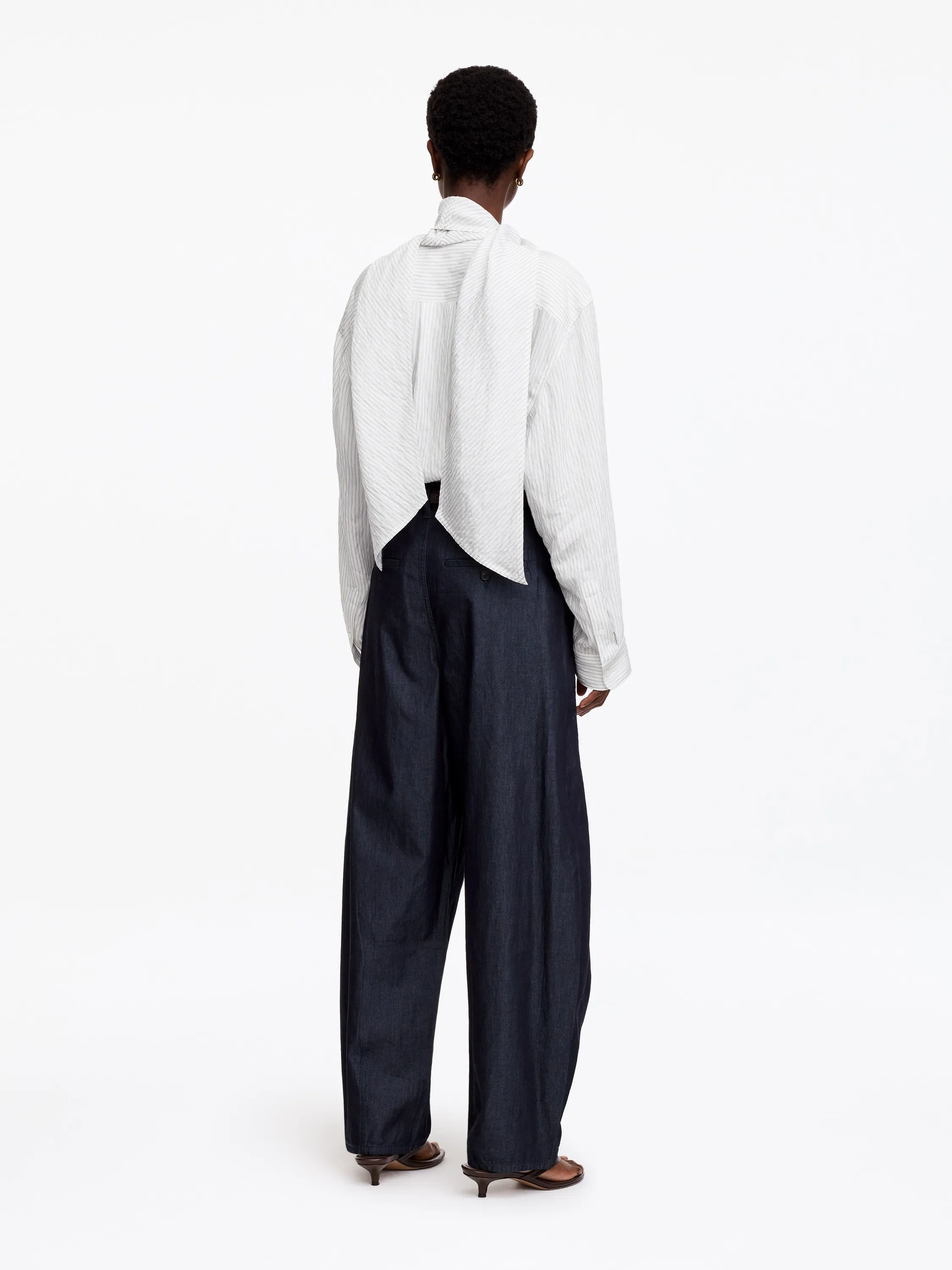 Blouse avec foulard amovible - Blanc/Noir