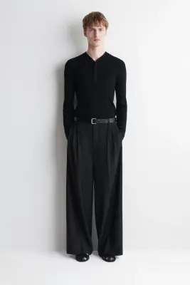 TOP HENLEY EN MAILLE CÔTELÉE DE MÉRINOS ET LYOCELL - NOIR — photo 1