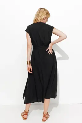 Robe midi unie ceinturée — photo 4