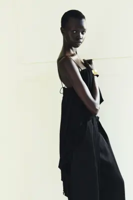 Top asymétrique à bretelles fines - Noir — photo 2