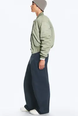 Pantalon chino Emil coupe ample - Bleu foncé — photo 2