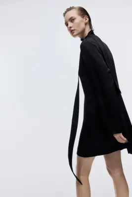 Robe à écharpe en satin - Noir — photo 3